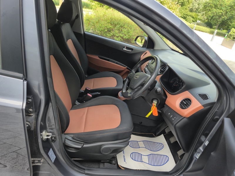Skoda Superb  Silver #12