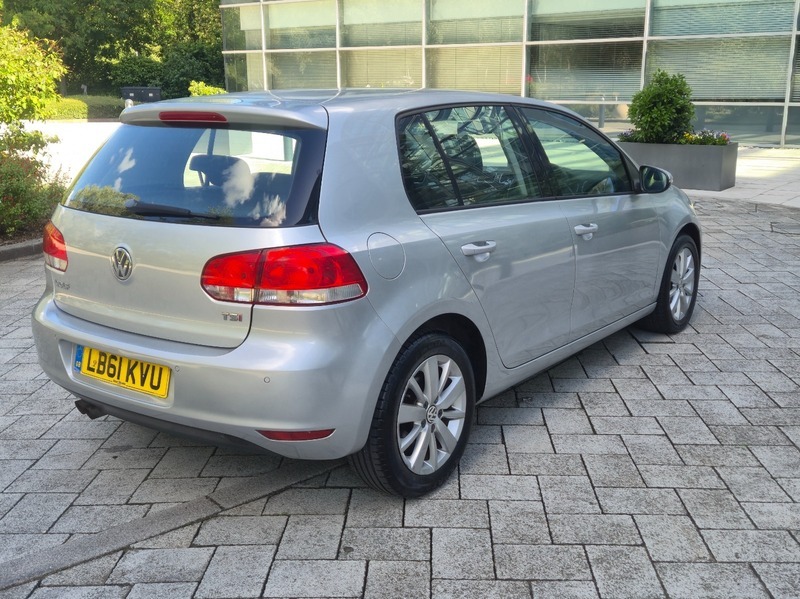 Volkswagen Golf 2.0 Tsi Gti #3