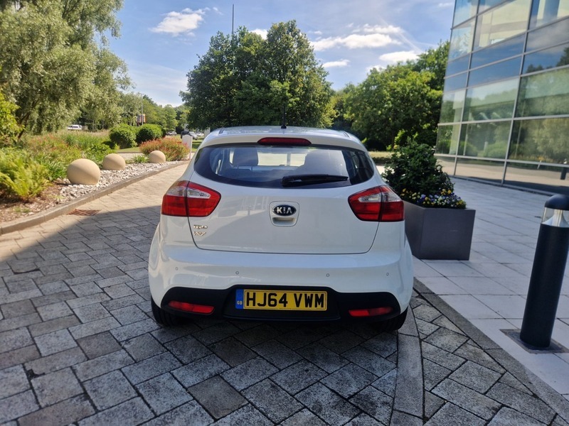 Kia RIO Hatchback 1.4 Crdi Ecodynamics 2 Euro 6 Ss White #7
