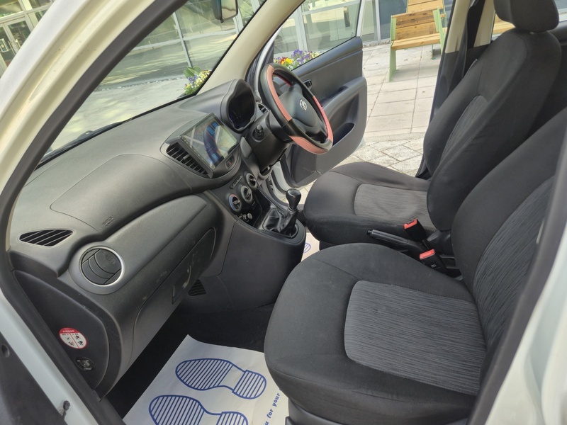 Hyundai I10 1.2L Se White #16