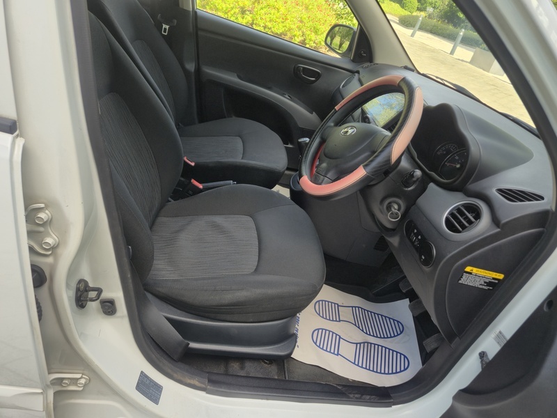 Hyundai I10 1.2L Se White #9