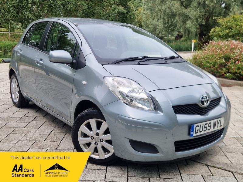 Toyota Yaris 1.33 Dual Vvt-i Tr Silver