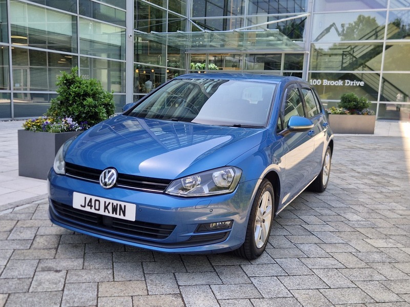 Volkswagen Golf 1.6 Tdi Bluemotion Tech Blue #2