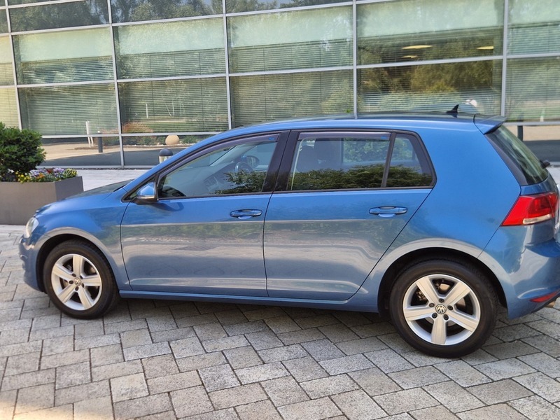 Volkswagen Golf 1.6 Tdi Bluemotion Tech Blue #5