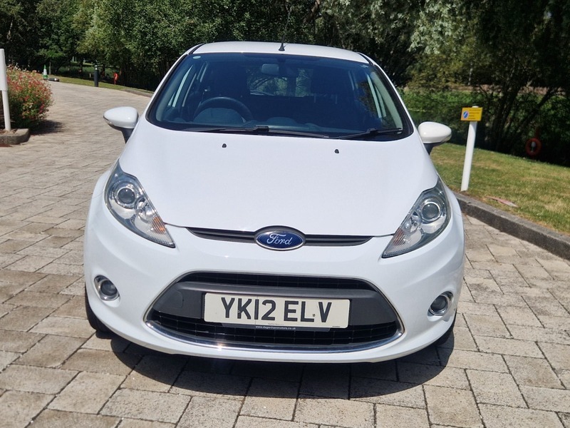 Ford Fiesta 1.4 Titanium Pink #9