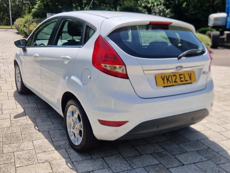 Ford Fiesta 1.4 Titanium Pink #3