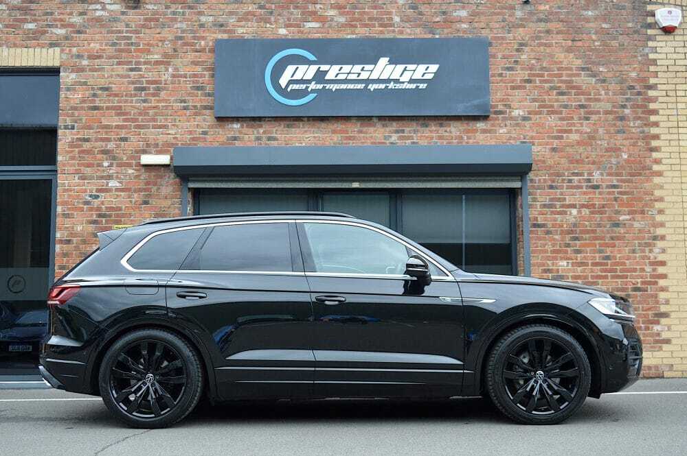 Volkswagen Touareg 3.0 Tdi V6 R-line Tech Plus Tiptronic 4Motion Euro #2