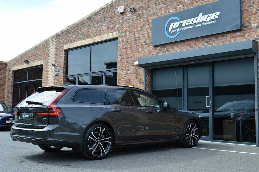 Volvo V90 2.0H T8 18.8Kwh Ultra Awd Euro 6 S S  #3
