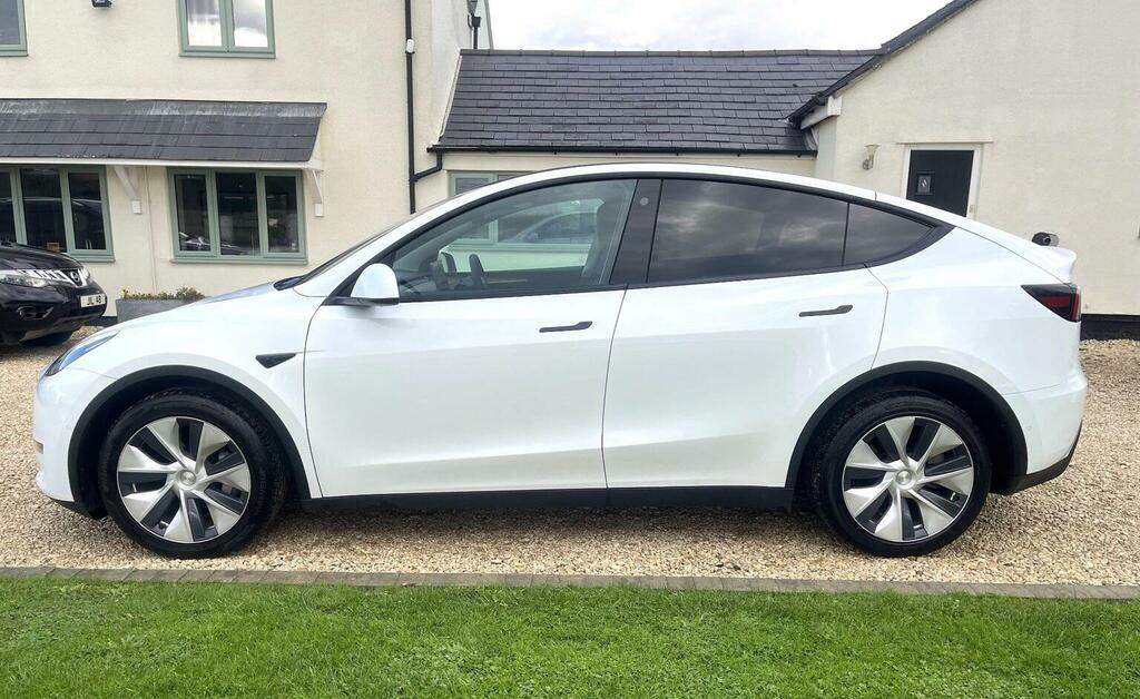 Tesla Model Y Suv JIL48 White #6