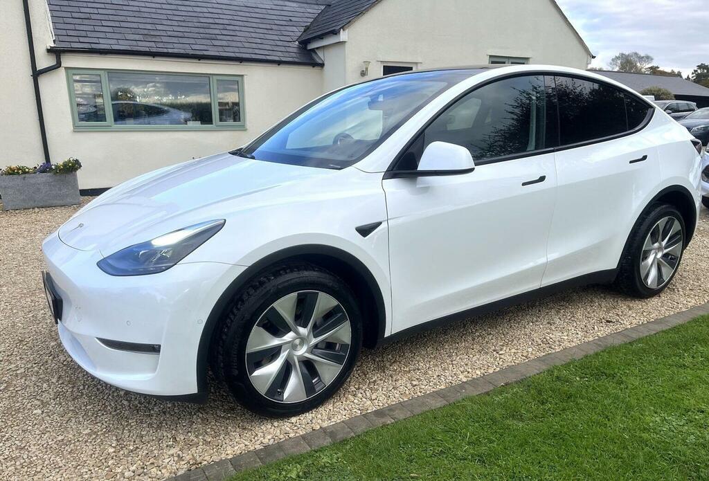 Tesla Model Y Suv JIL48 White #3