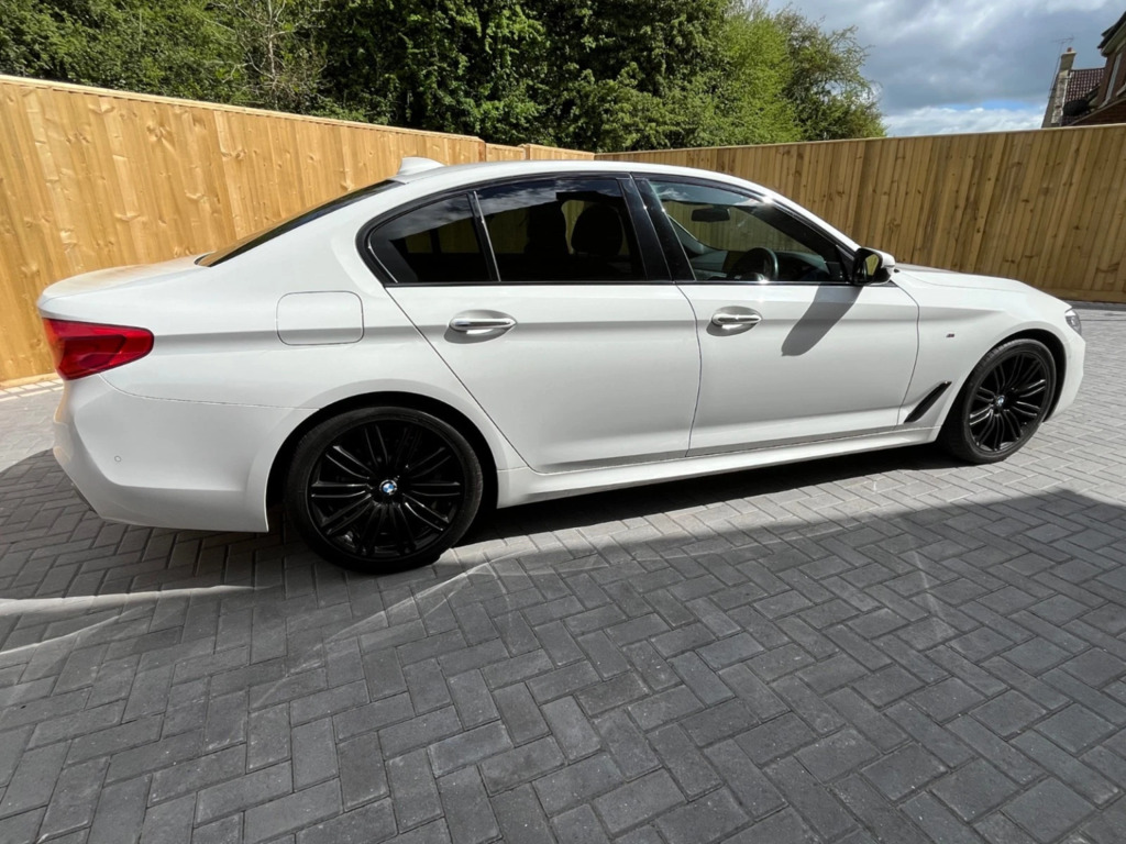 BMW 5 Series 2.0 520D M Sport Saloon AO18TPF White #4