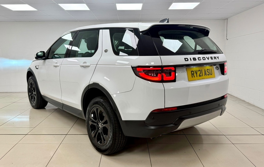 Land Rover Discovery Sport 2.0 D165 S Black Pack- One Owner White #3