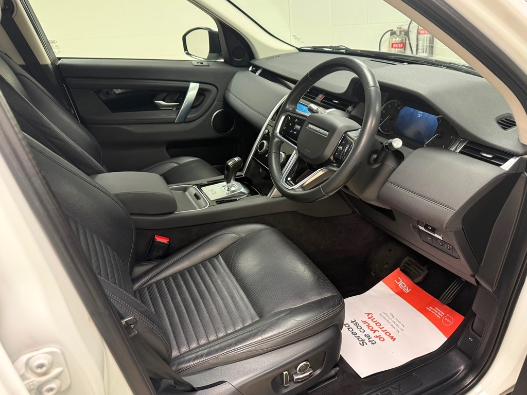 Land Rover Discovery Sport 2.0 D165 S Black Pack- One Owner White #2