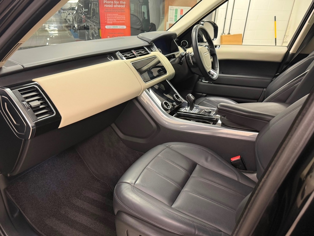 Land Rover Range Rover Sport 3.0 D300 Hse Silver Black #30