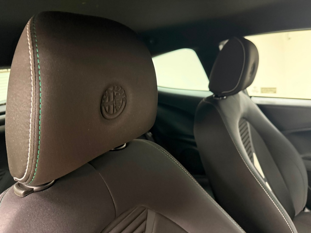 Alfa Romeo MiTo Hatchback White #24