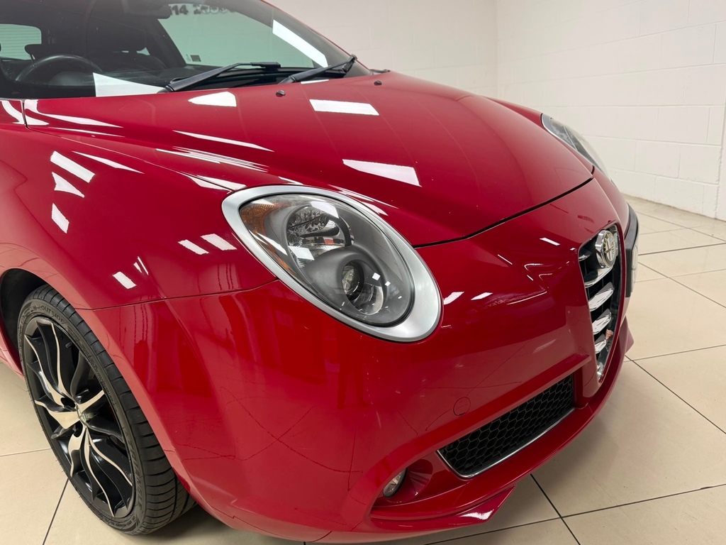 Alfa Romeo MiTo Hatchback White #19