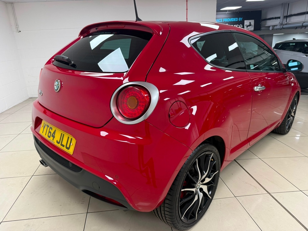 Alfa Romeo MiTo Hatchback White #13