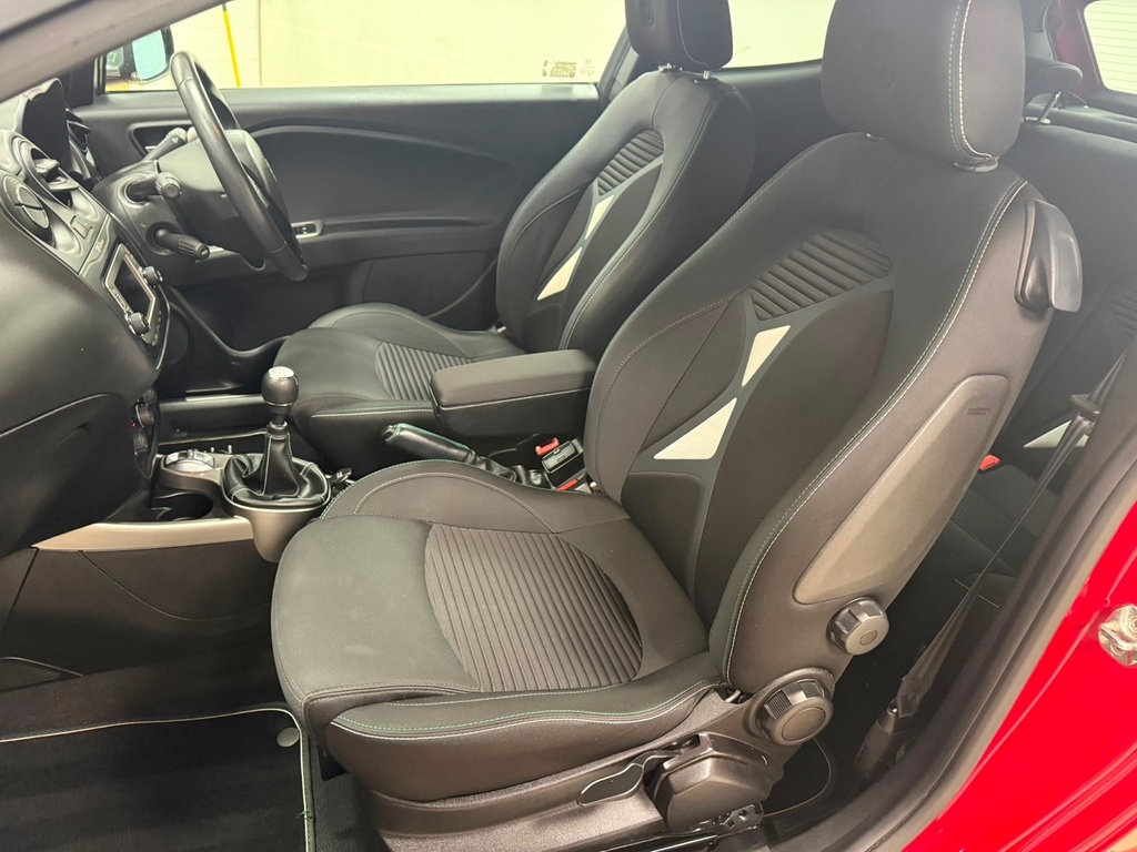 Alfa Romeo MiTo Hatchback White #22