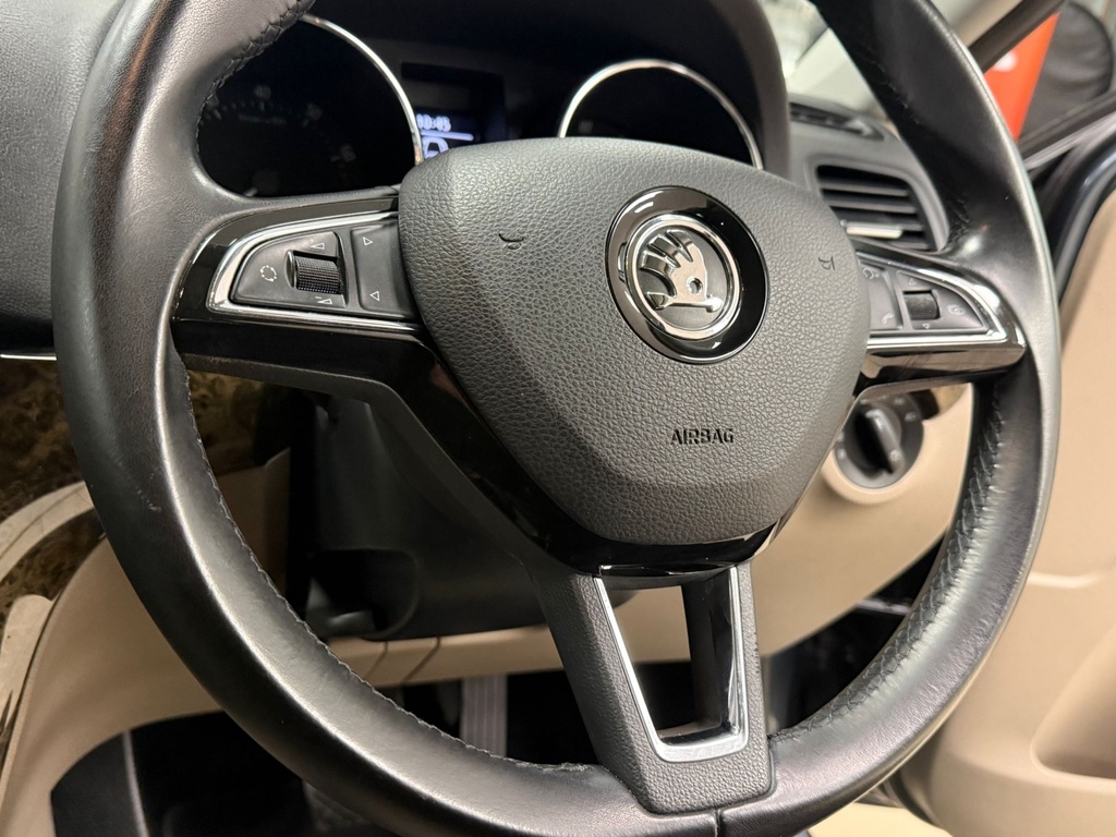 Skoda Yeti 1.2 Tsi Elegance Dsg Grey #4