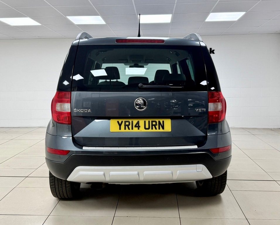Skoda Yeti Hatchback Green #7
