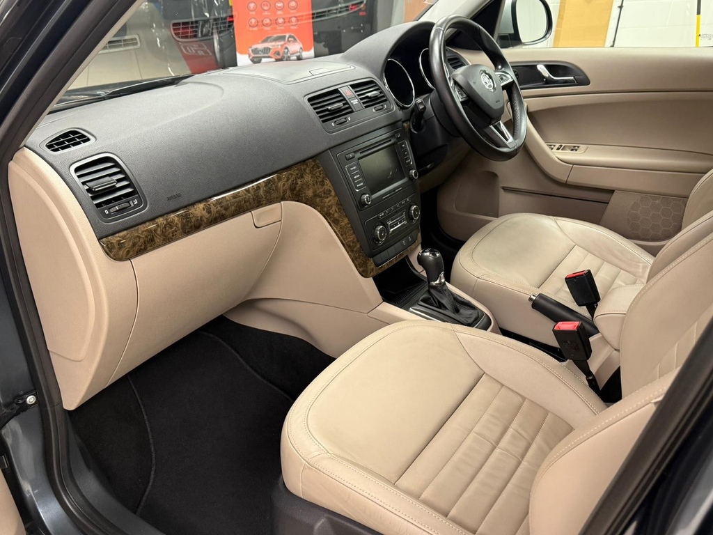 Skoda Yeti 1.2 Tsi Elegance Dsg Grey #6