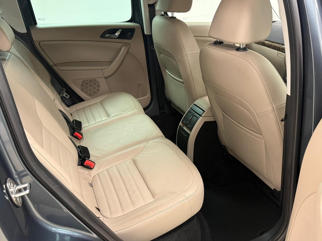 Skoda Yeti Hatchback Green #22