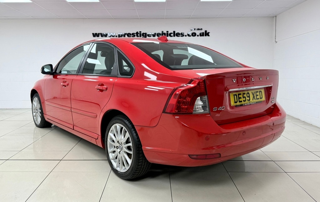 Volvo S40 1.6D Drive Se Lux Start Stop Service History Red #3