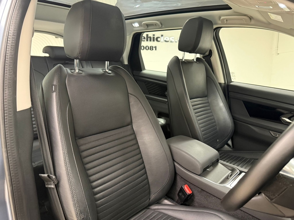 Land Rover Discovery Sport 2.0 D150 Se 2Wd - One Owner - Black Pack Blue #6