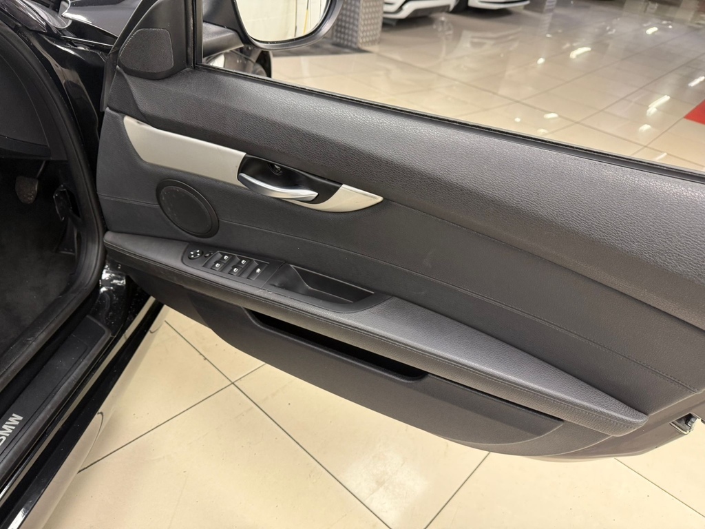 BMW Z4 Convertible Brown #16