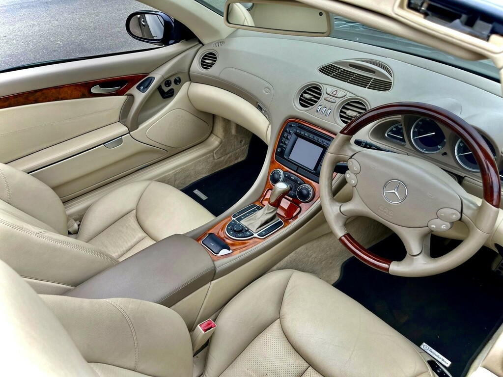 Mercedes-Benz SL Class Silver #19