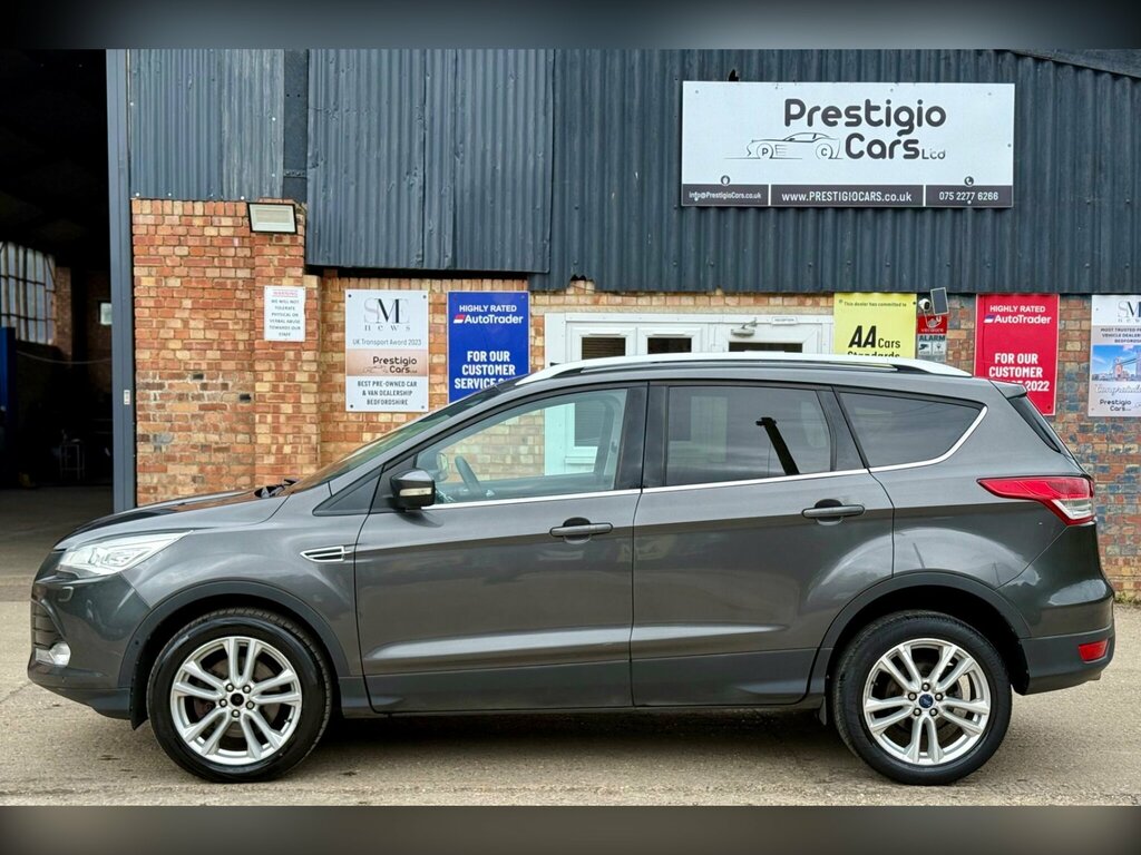 Ford Kuga 2.0 Tdci Titanium X 2Wd Euro 6 Ss YY15UJE Grey #4