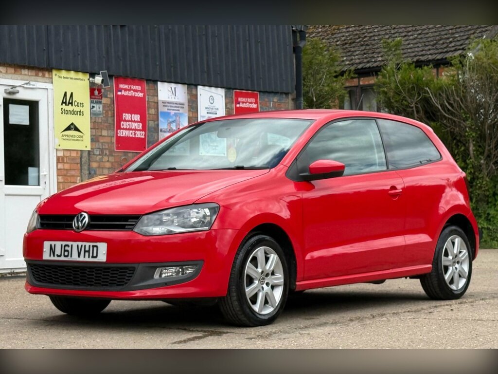 Volkswagen Polo 1.2 Match Euro 5 NJ61VHD Red #2