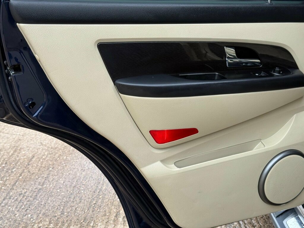 SsangYong Rexton 2.0 Ex Tip White #33