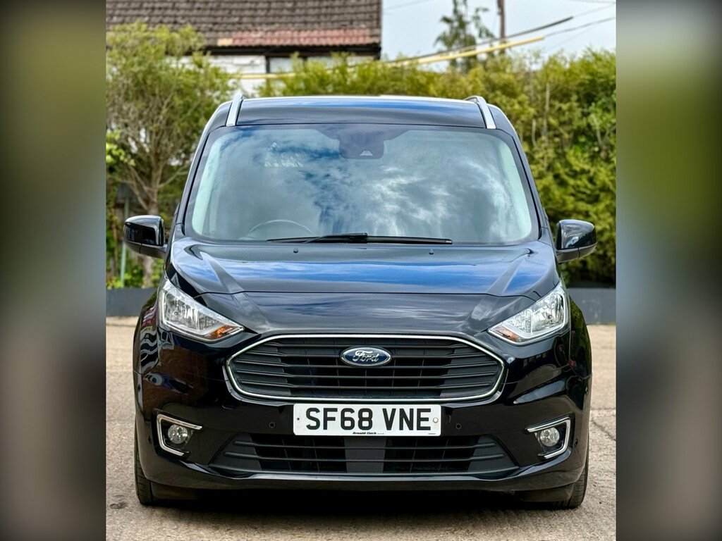 Ford Grand Tourneo Connect 1.5 Ecoblue Titanium Euro 6 Ss Black