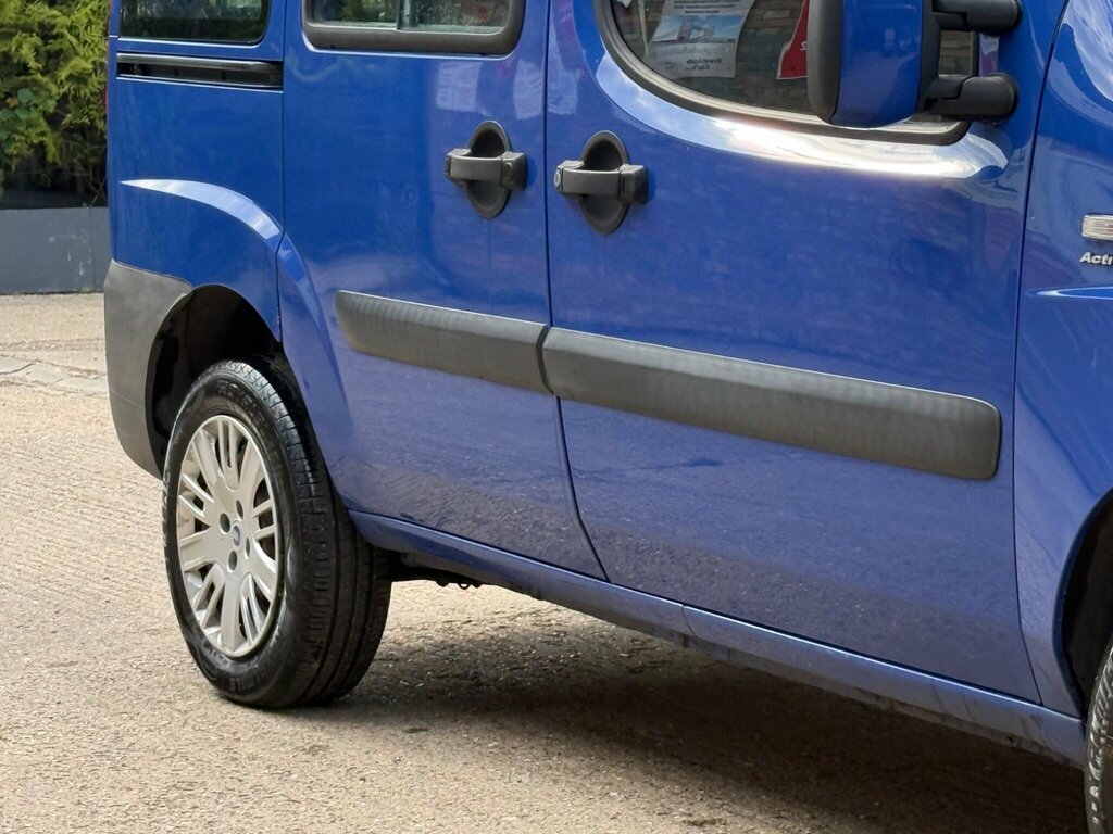 Fiat Doblo 1.3 Multijet 16V Active Grey #17