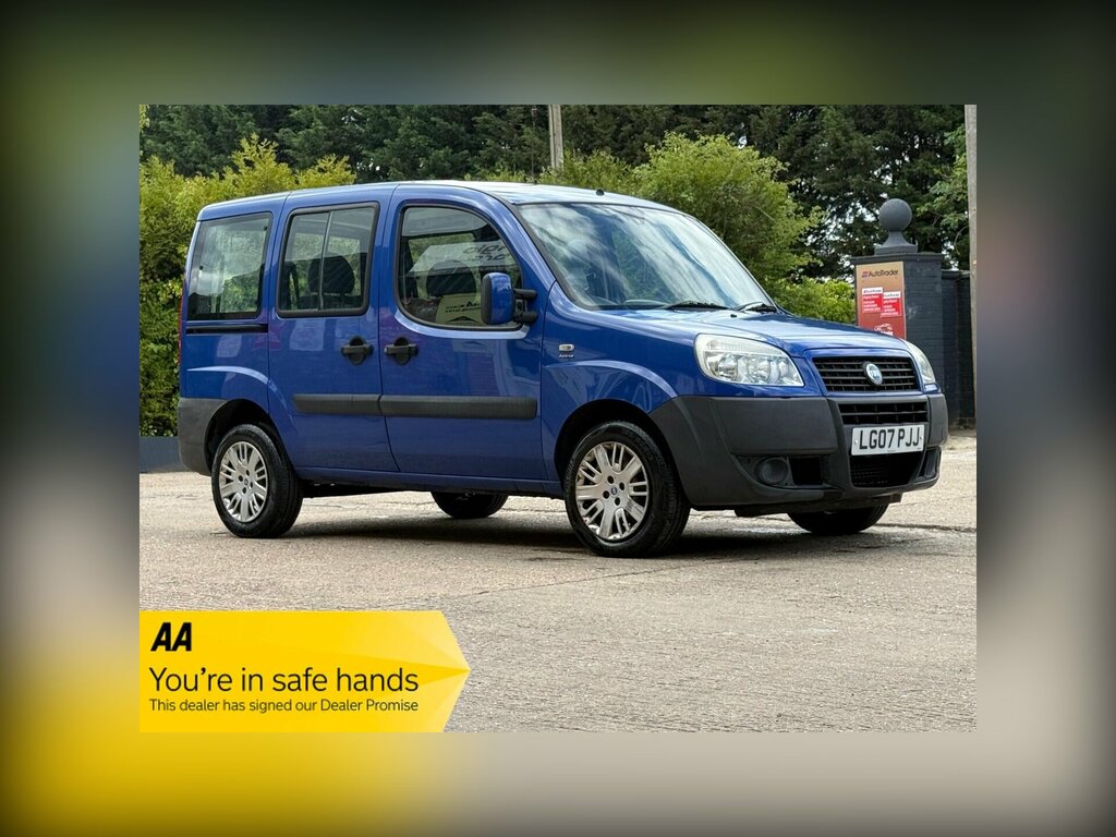 Fiat Doblo 1.3 Multijet 16V Active Blue