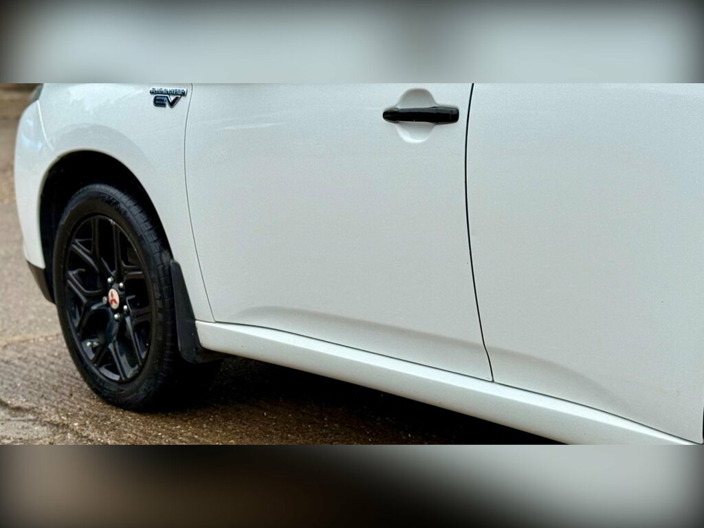 Mitsubishi Outlander Red #31