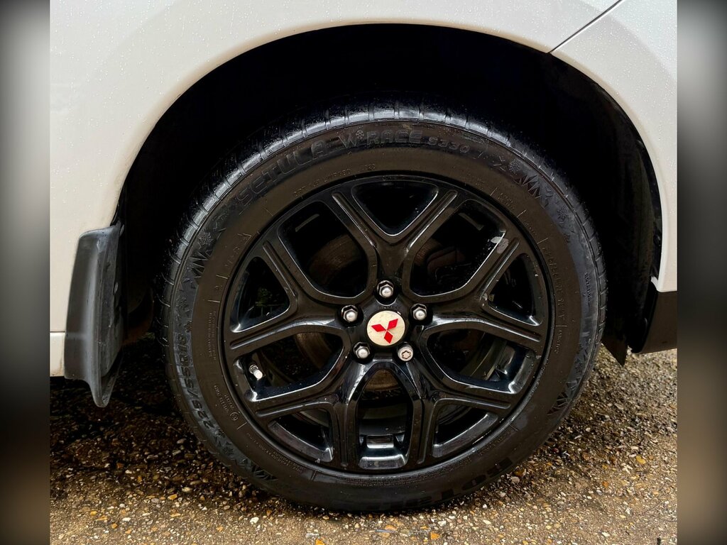 Mitsubishi Outlander Red #21