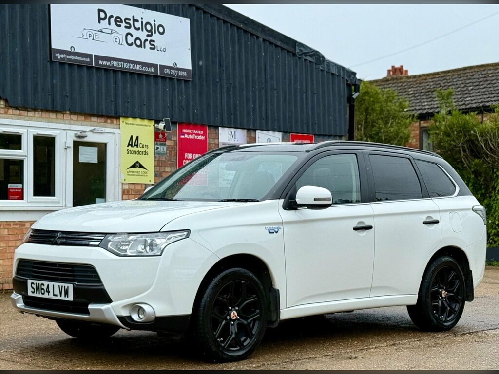 Mitsubishi Outlander 2.0H 12Kwh Gx4h Cvt 4Wd Euro 5 Ss White #3
