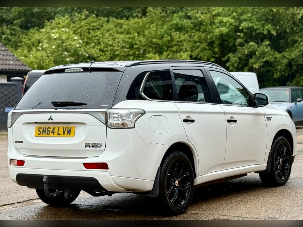 Mitsubishi Outlander Red #7