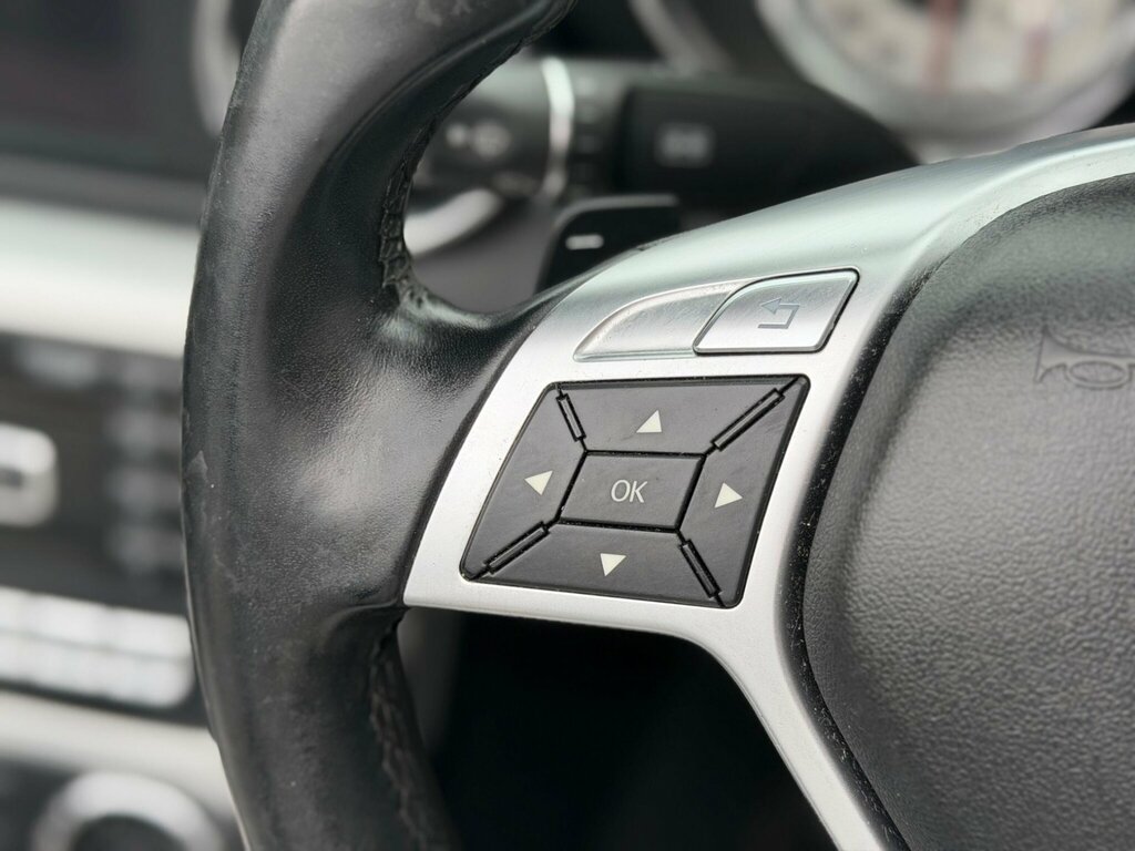 Mercedes-Benz SLK 420I M Sport White #35