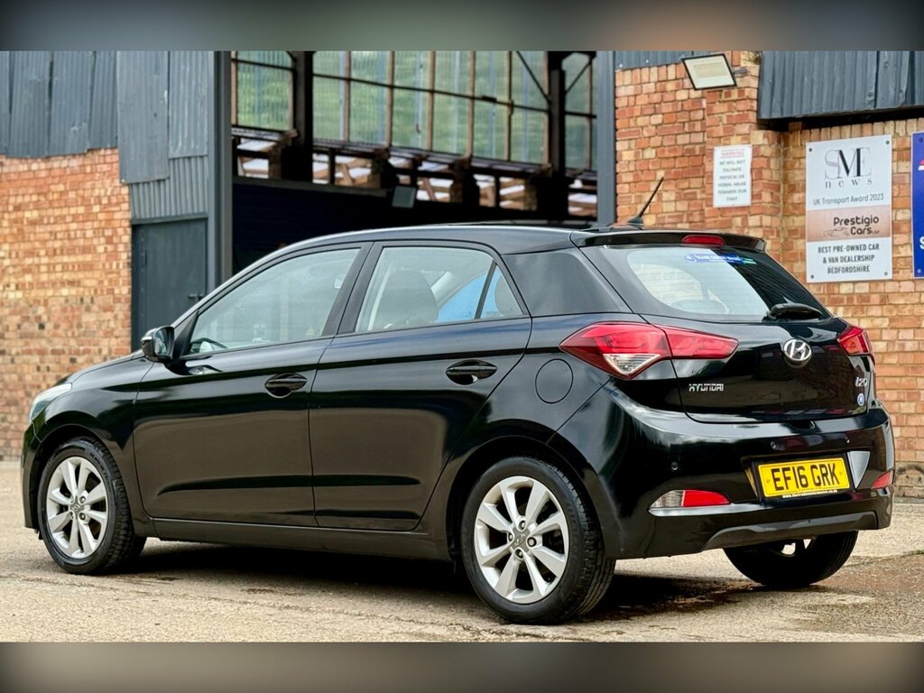 Hyundai I20 1.2 Blue Drive Se Euro 6 Ss EF16GRK Black #5