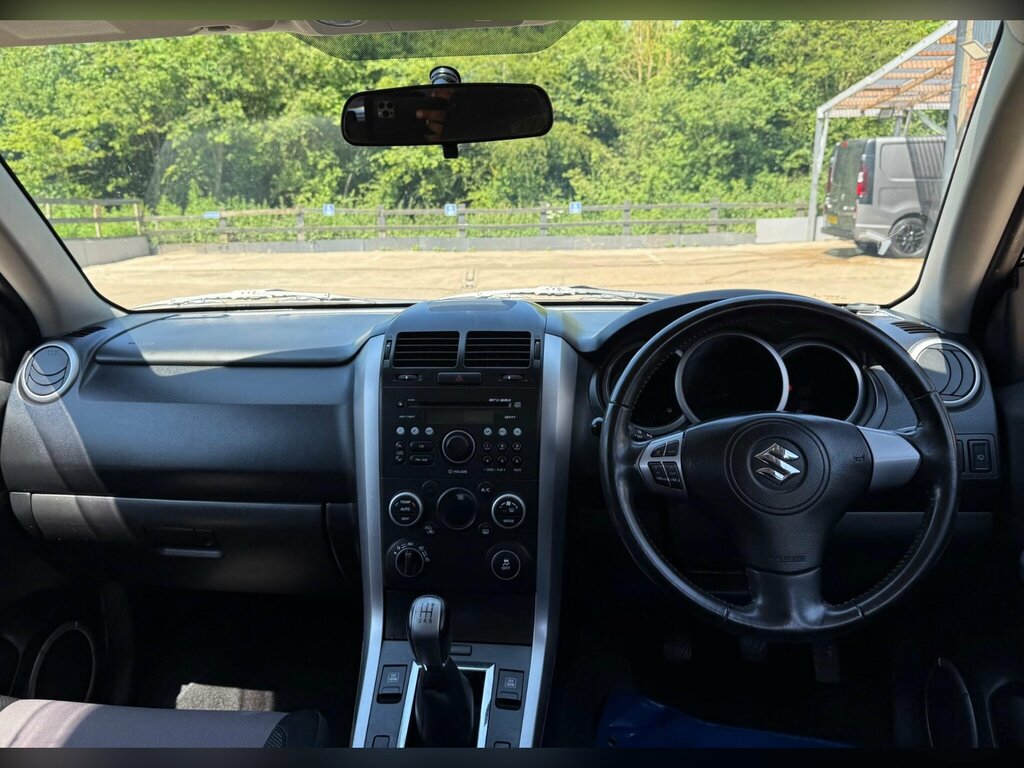 Suzuki Grand Vitara 2.4L Sz5 Beige #14