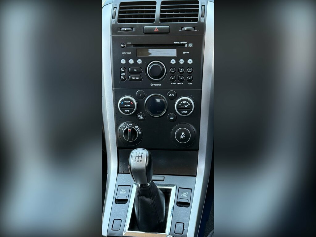 Suzuki Grand Vitara 2.4L Sz5 Beige #15