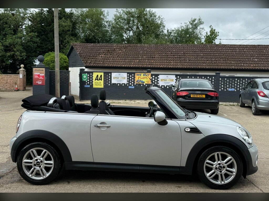 Mini Convertible 1.6 One Euro 6 Blue #8