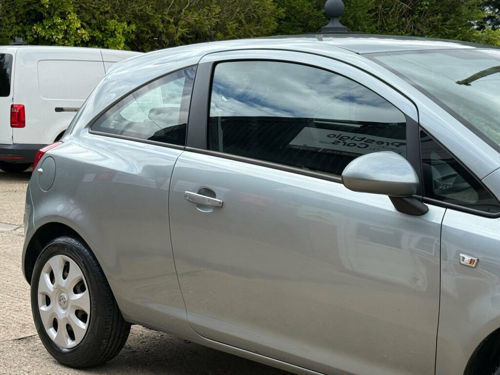 Vauxhall Corsa Sxi Red #16