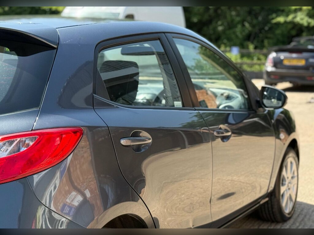 Mazda 2 1.3 Ts2 Hatchback Black #29