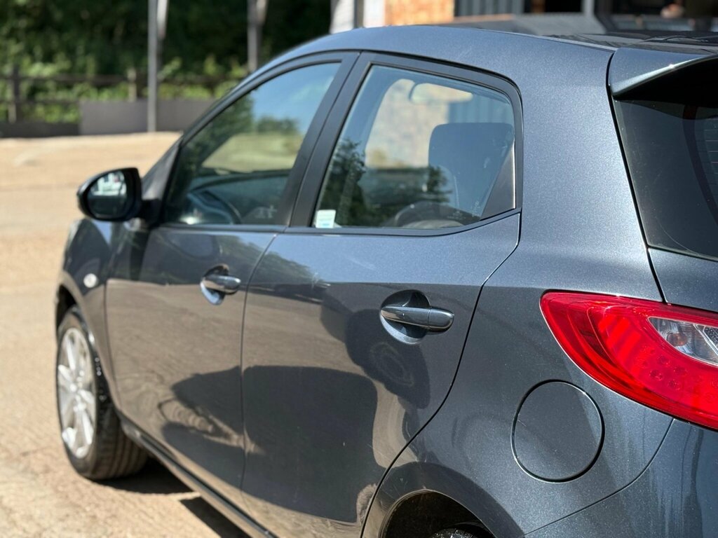 Mazda 2 1.3 Ts2 Hatchback Black #26