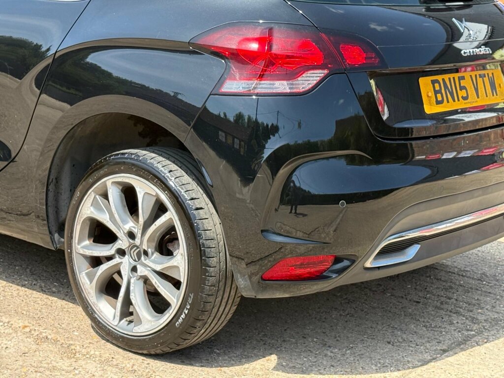 Citroen DS4 Hatchback Red #24