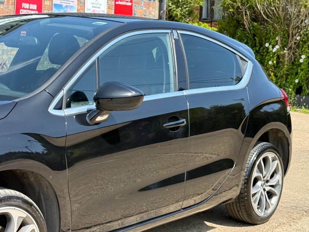 Citroen DS4 Hatchback Red #21